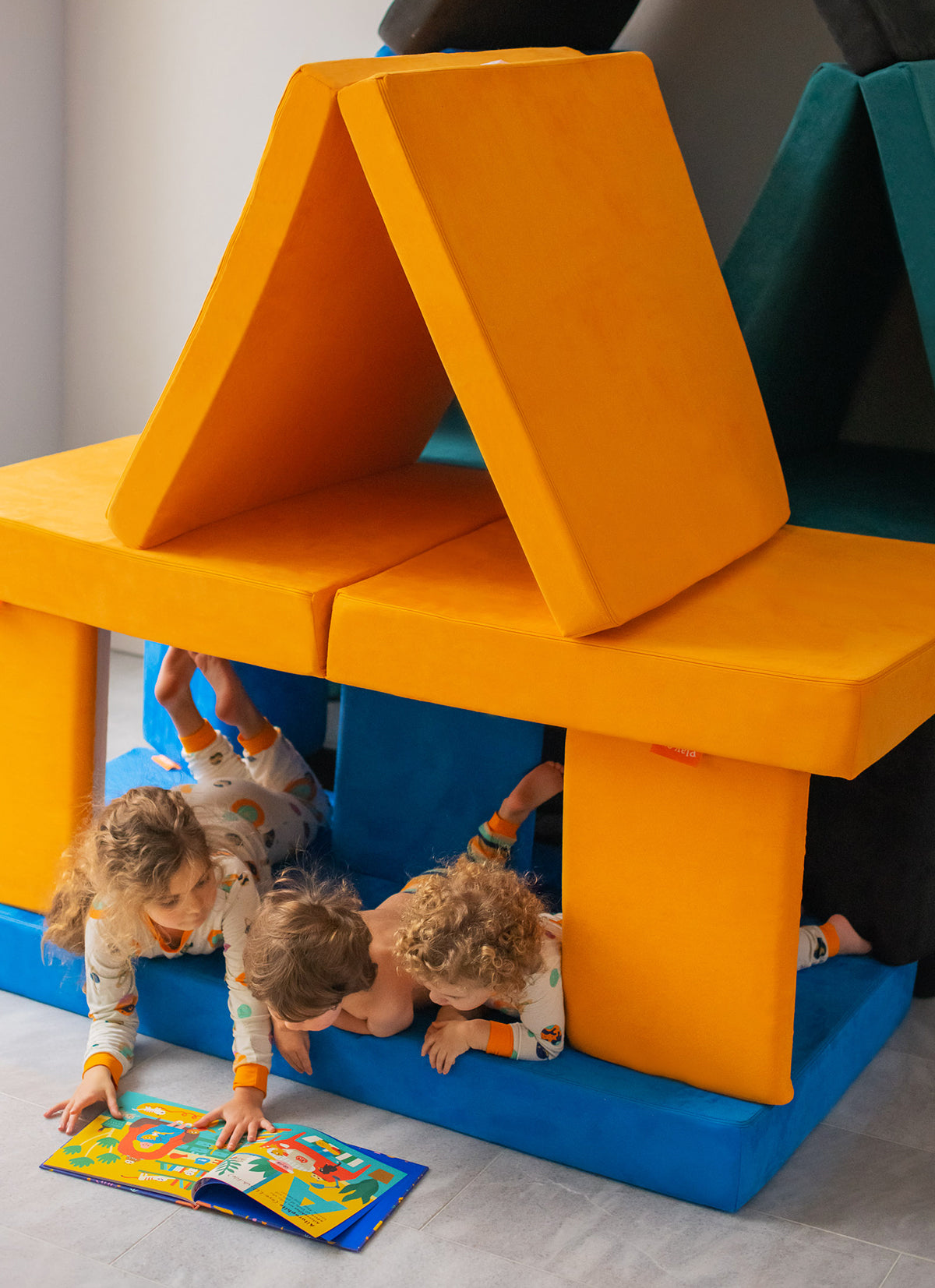 What To Look for in a Toddler-Friendly Couch