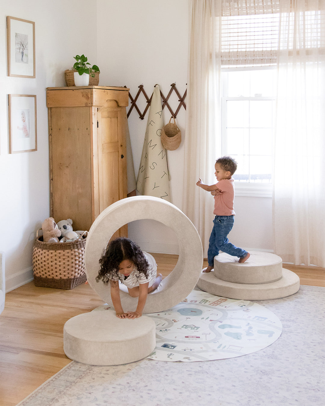 Explore Nugget® play furniture in beachy beige Dunebuggy