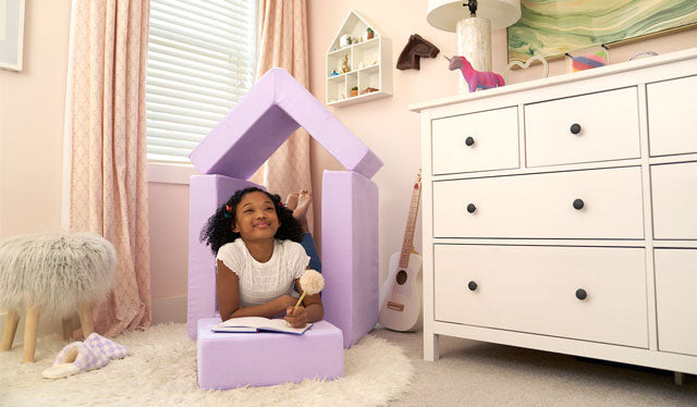 Explore Nugget® play furniture in candy pink Lolly