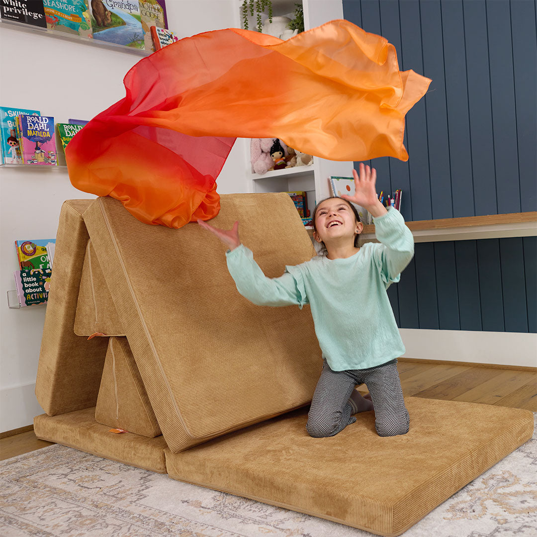 Nugget® accessories: Sarah's Silks Blossom Giant Playsilk
