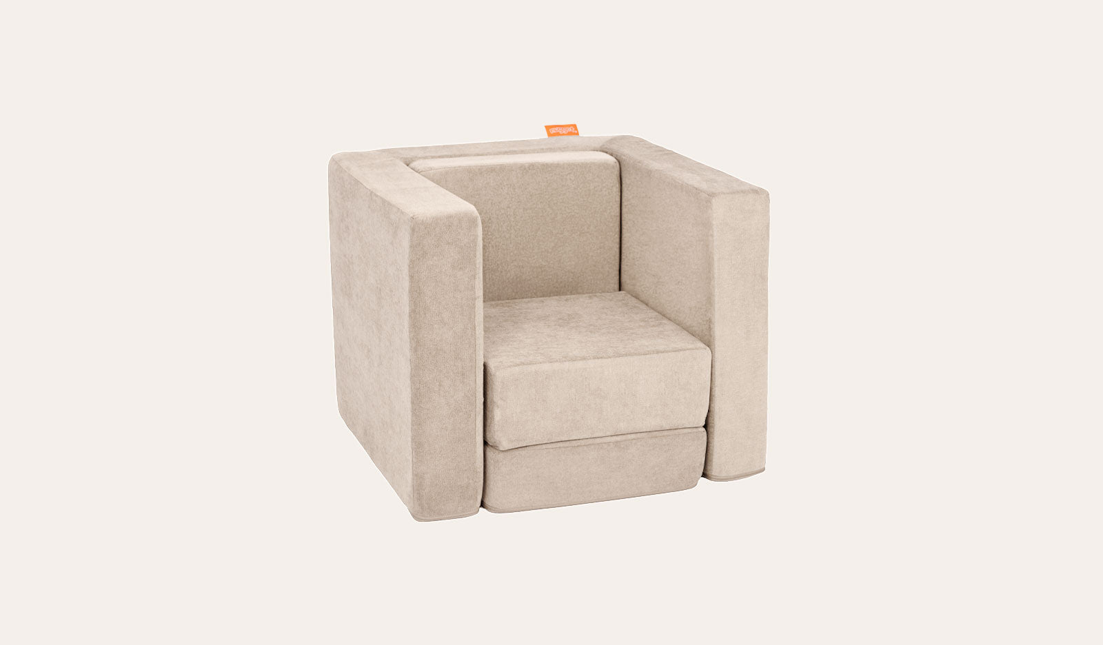 A Dunebuggy vintage beige Smore play chair set up in a kids' chair configuration.